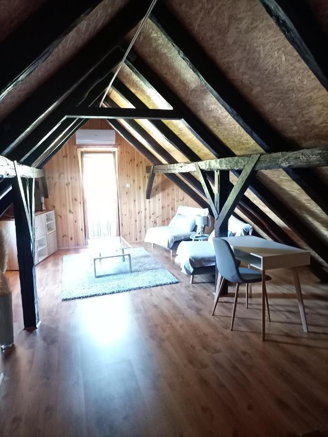 Appartamento Kuca Za Odmor Braco Donji Zvecaj Esterno foto