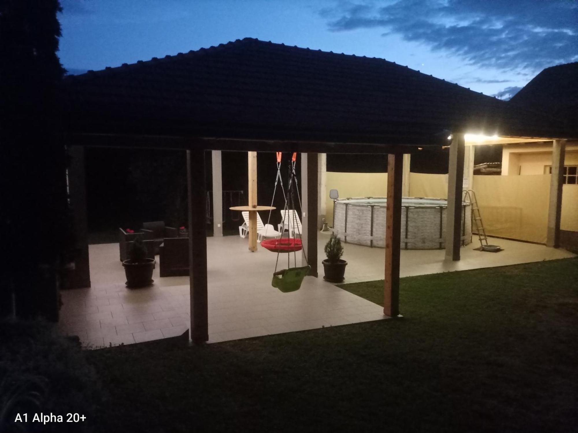 Appartamento Kuca Za Odmor Braco Donji Zvecaj Esterno foto