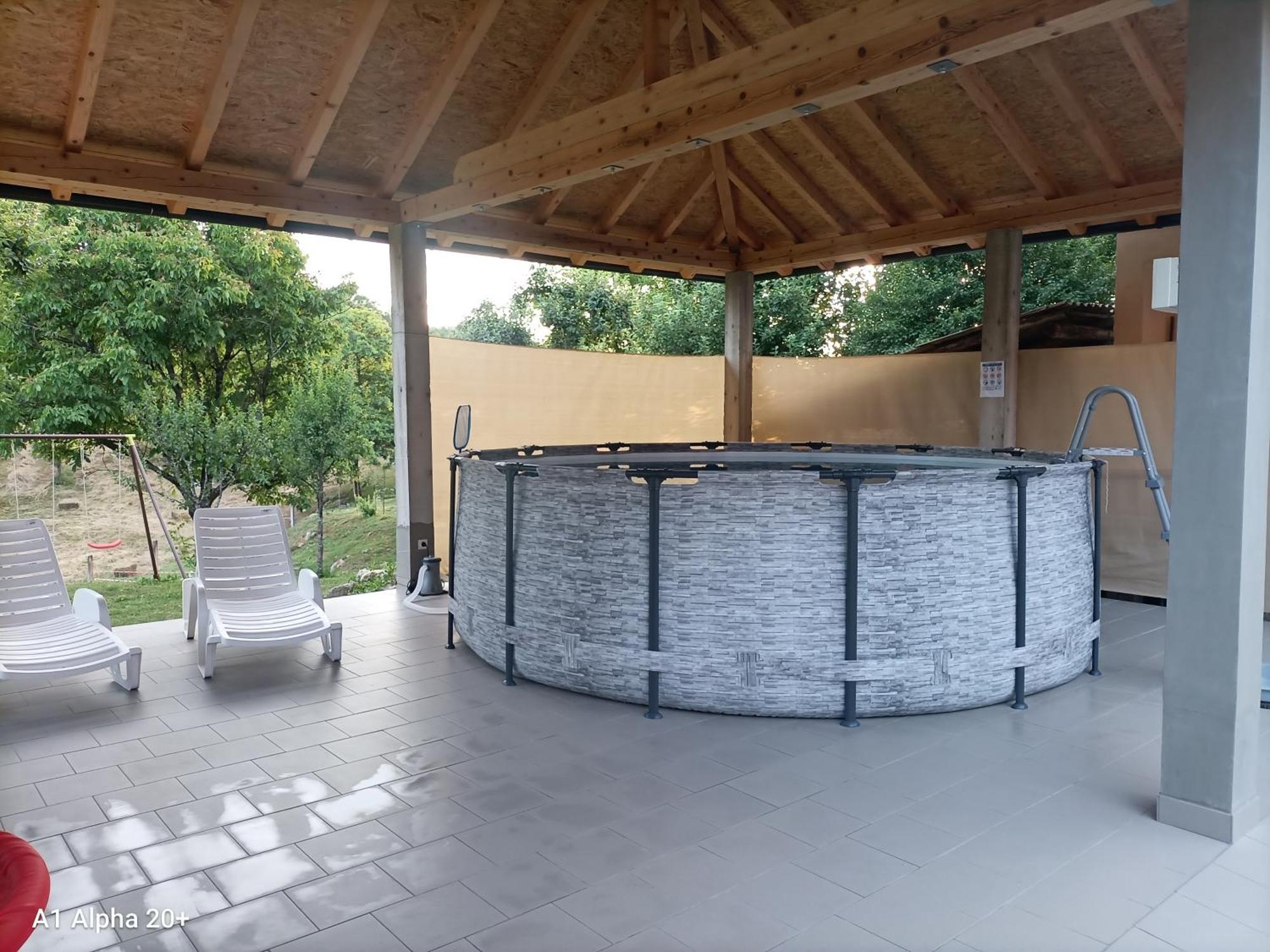 Appartamento Kuca Za Odmor Braco Donji Zvecaj Esterno foto