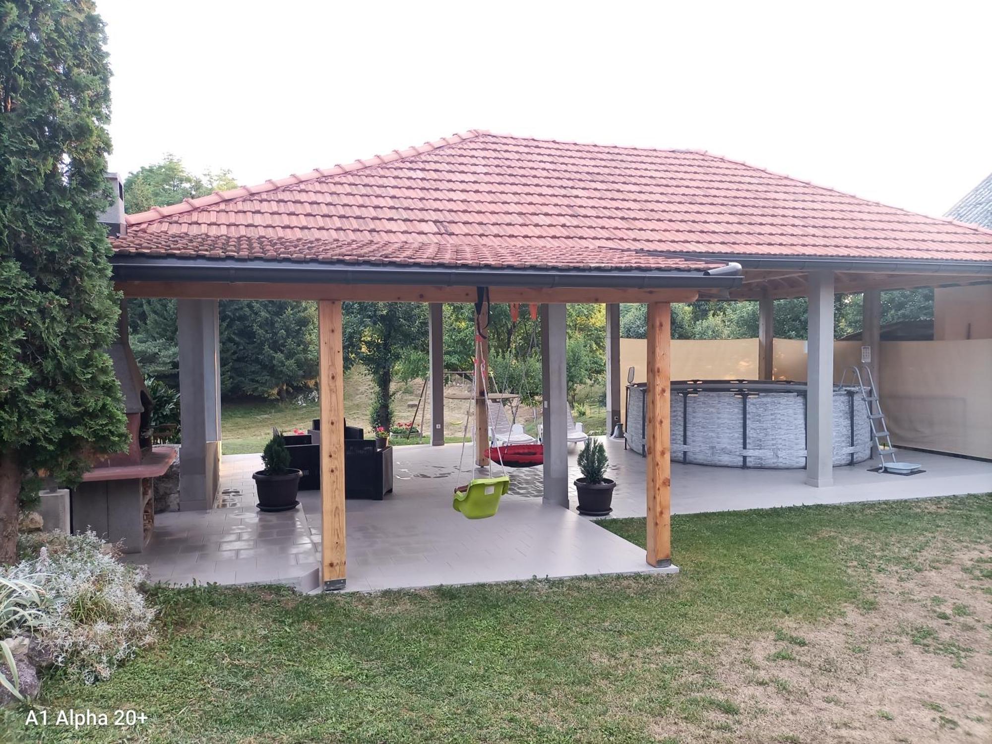 Appartamento Kuca Za Odmor Braco Donji Zvecaj Esterno foto